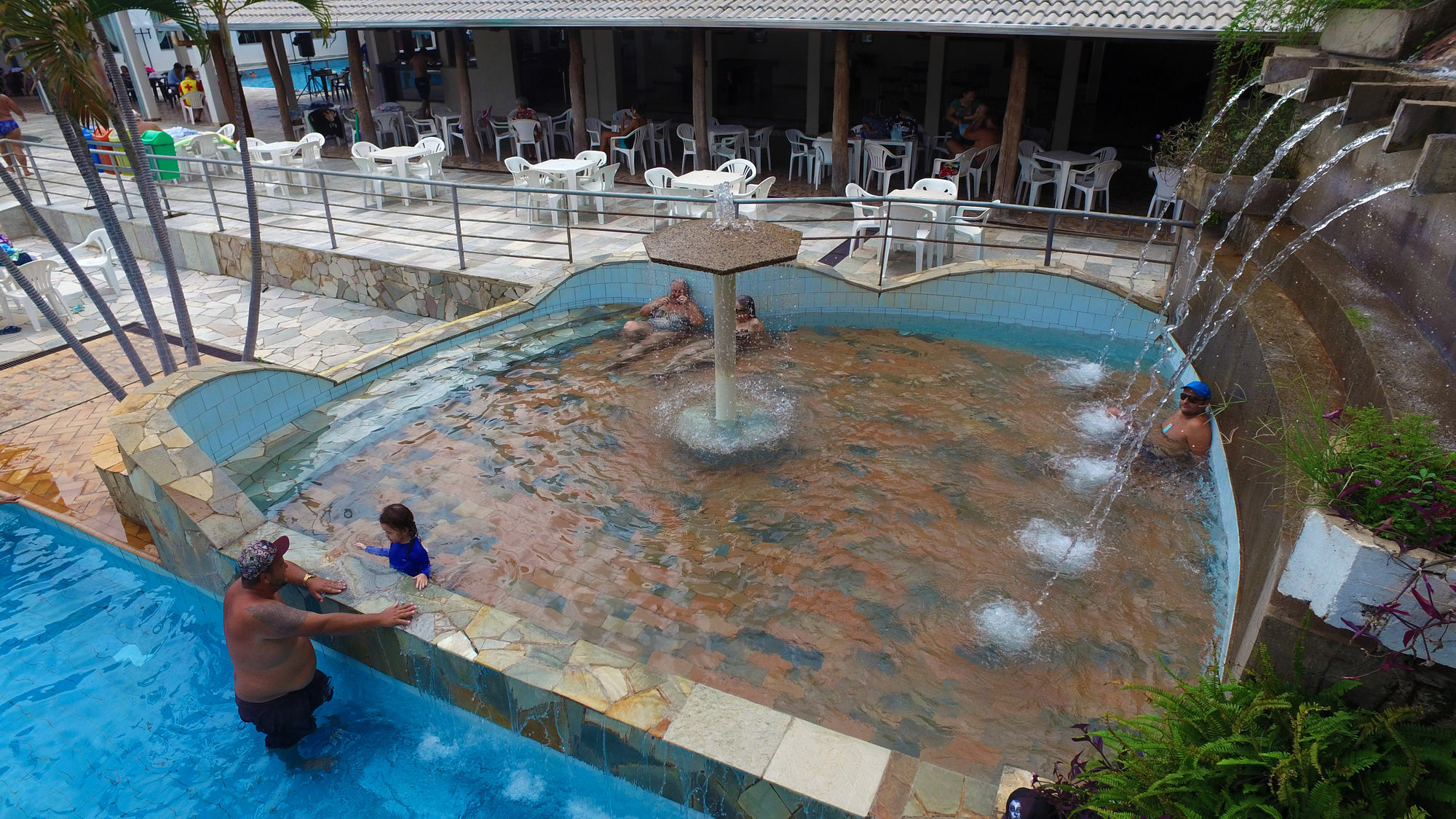 Hotel Itatiaia Das Thermas Caldas Novas Exterior foto